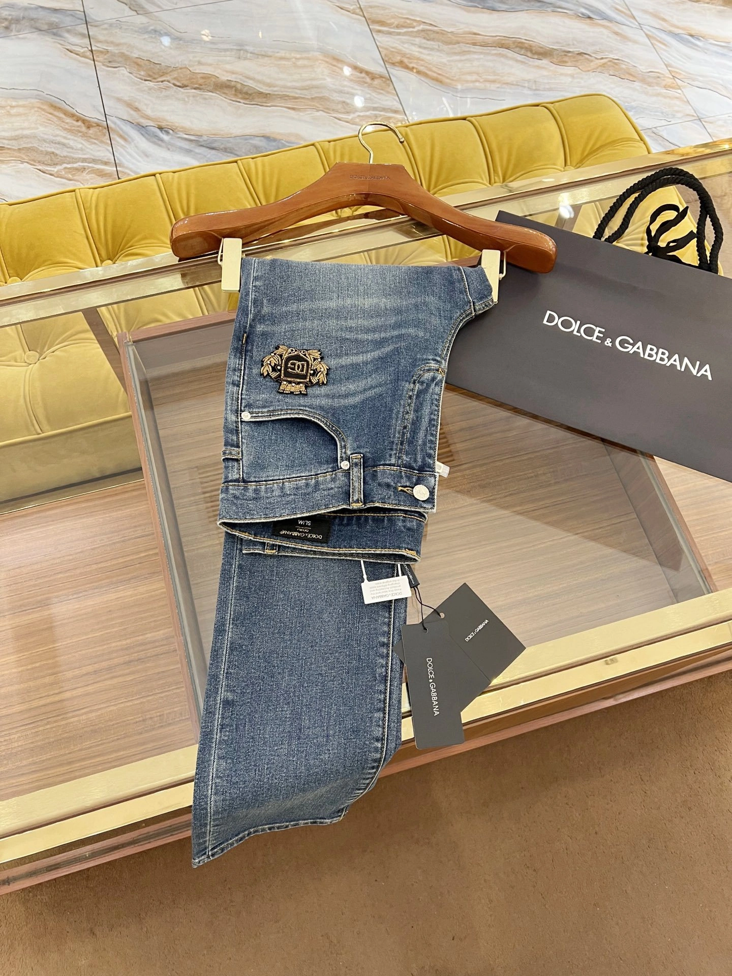 &wg.luxury- 4o835& item:E-F355D1695F